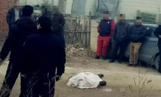 秦皇島一村莊發(fā)生兇殺案 一死兩傷。